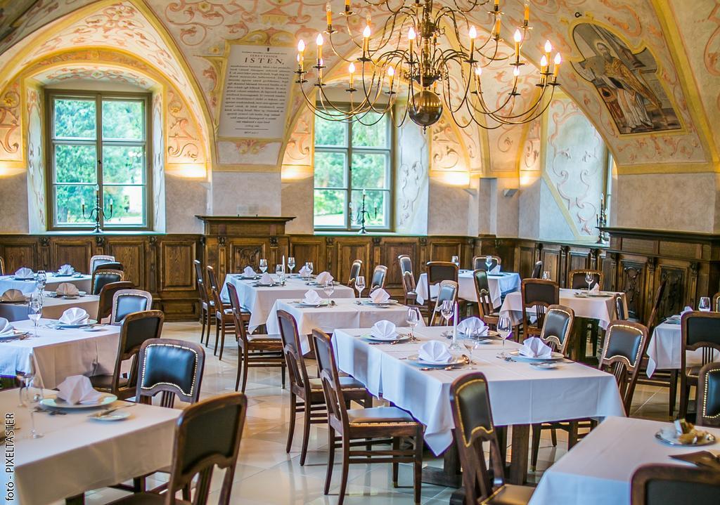 Sopron Monastery Hotel Luaran gambar