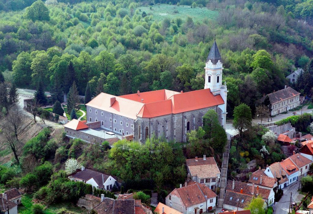 Sopron Monastery Hotel Luaran gambar